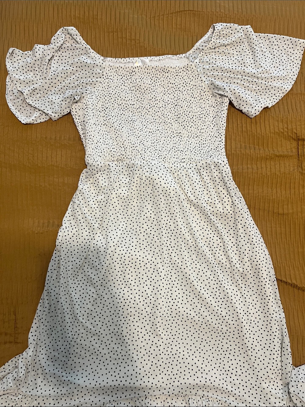 White Polka Dot Puff-Sleeve Maxi Dress